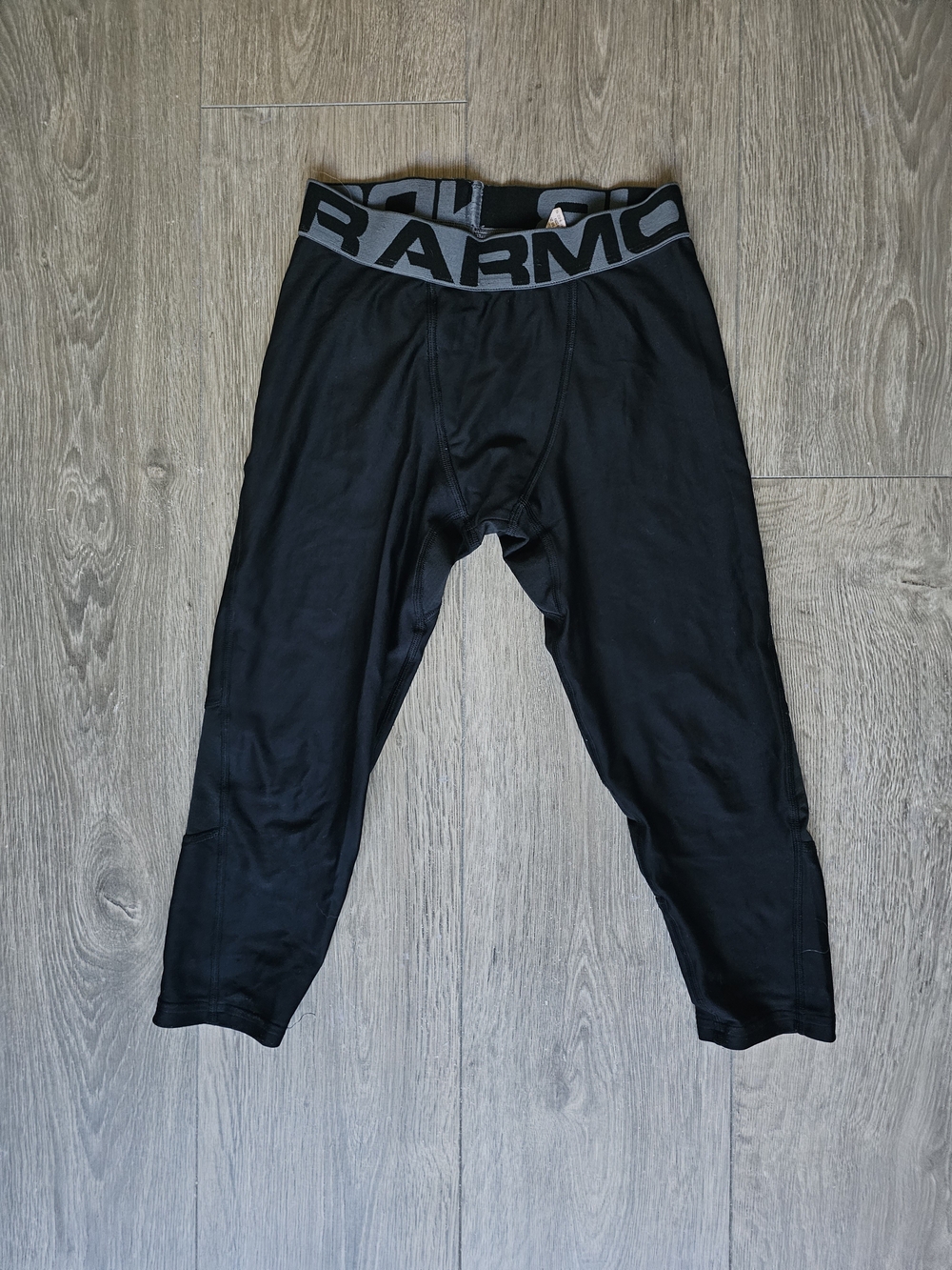Under Armour Black & Gray Men’s Athletic Compression Tights